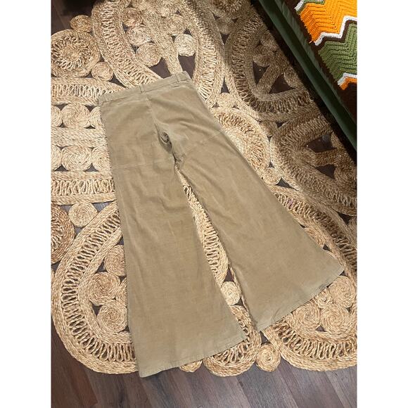 Vintage Y2K Bisou-Bisou corduroy Bell Bottom low waisted Pants 8 Tan - Picture 4 of 8
